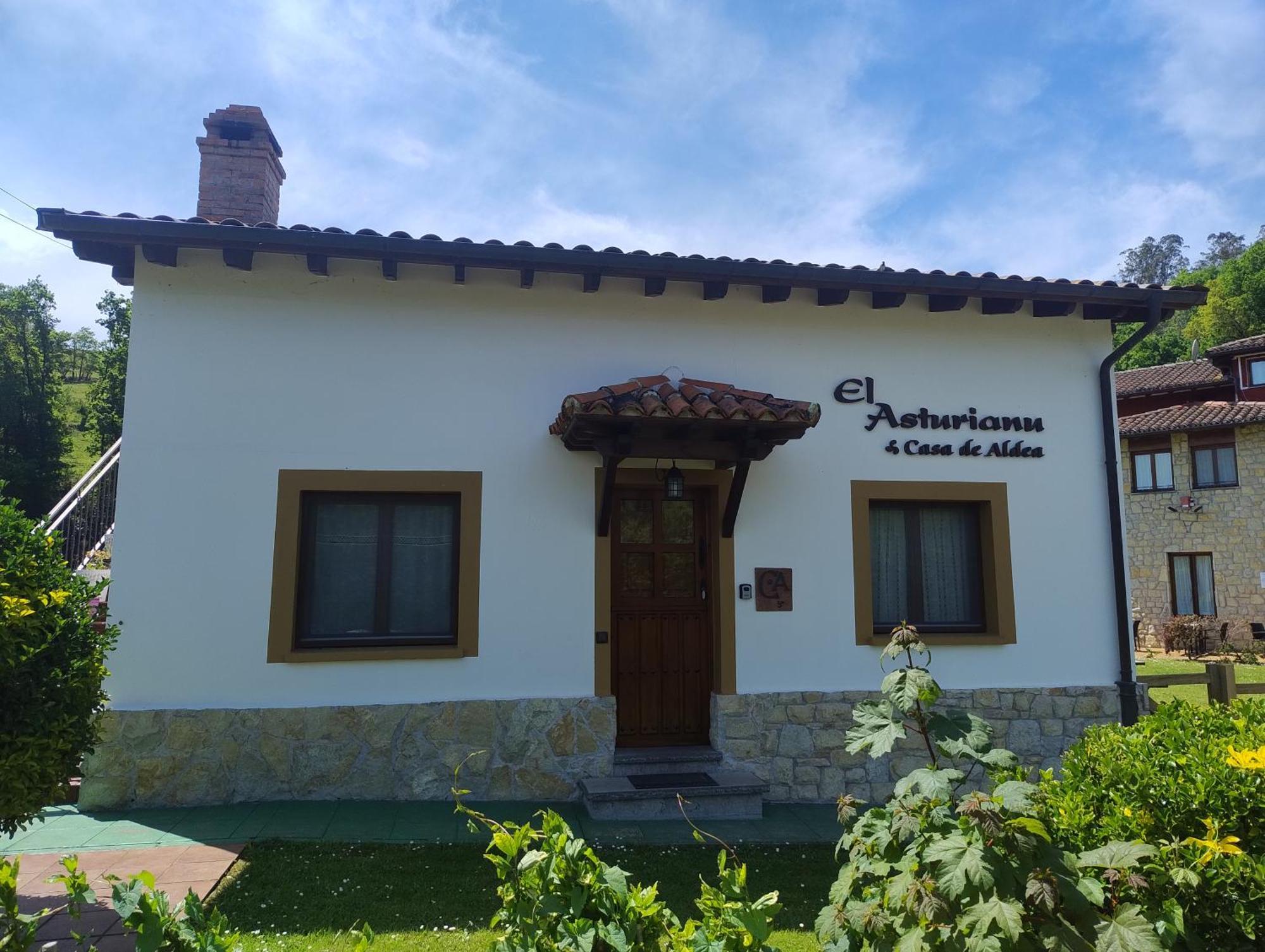 El Asturianu Villa Cangas de Onis Exterior photo